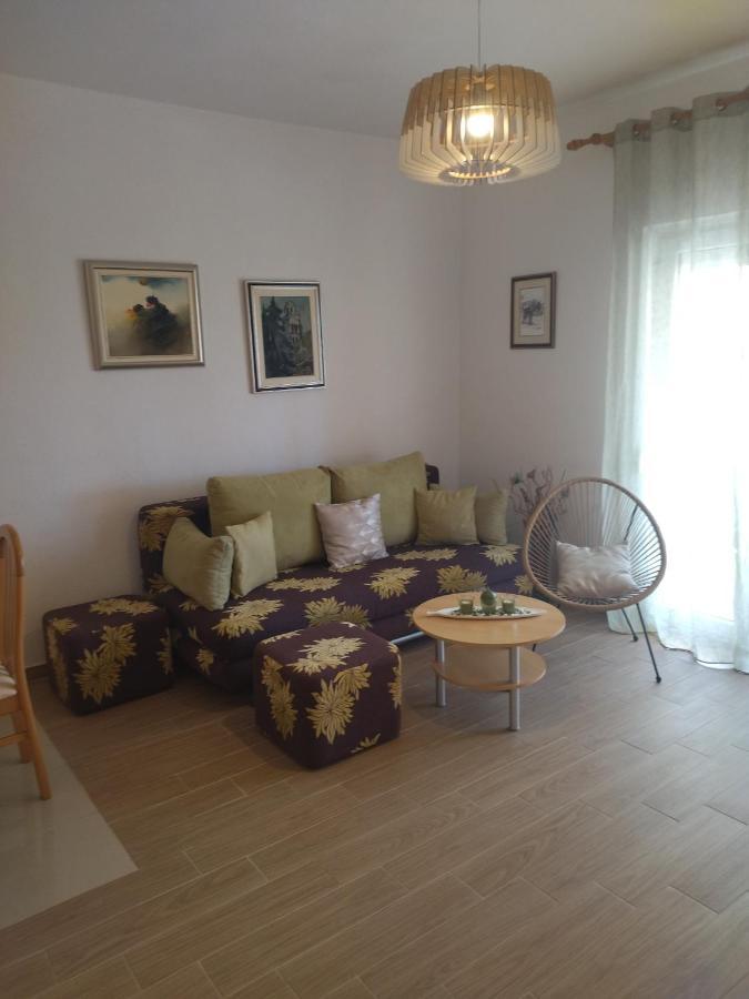Apartments Marina Hvar Town Exterior photo