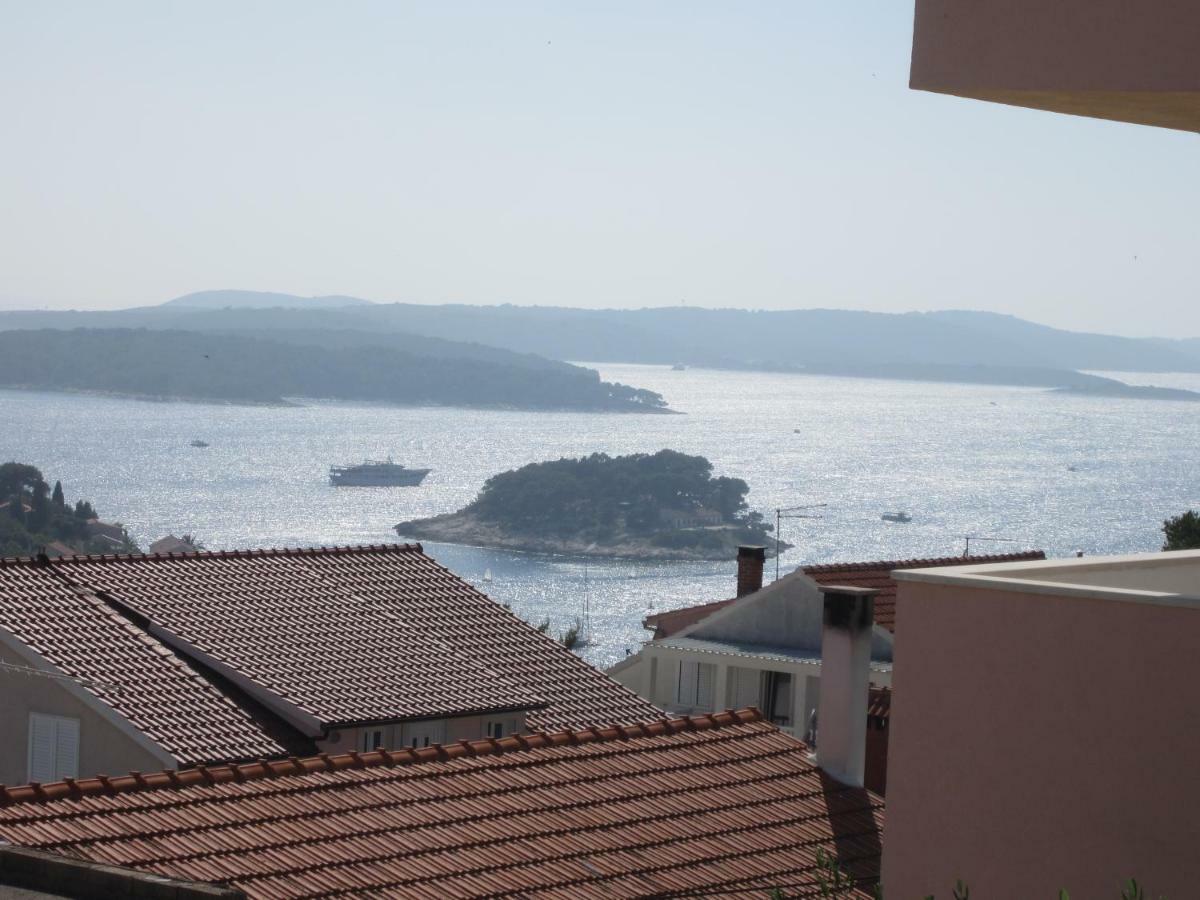 Apartments Marina Hvar Town Exterior photo